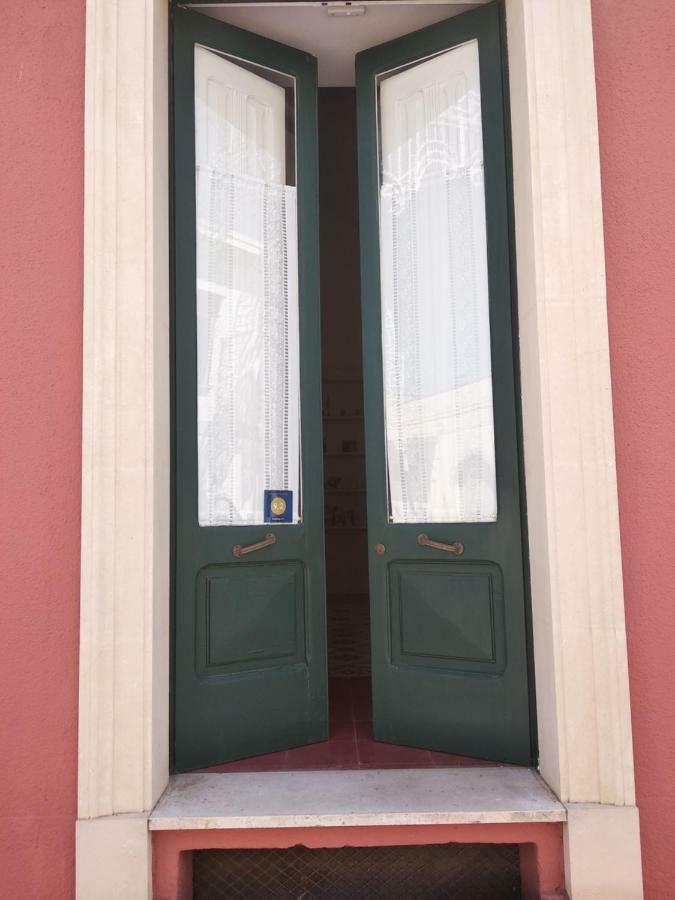 Lu Focalire Bed & Breakfast Montesano Salentino Exterior foto